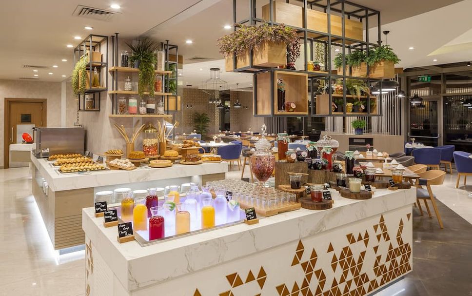 Buffet Photo