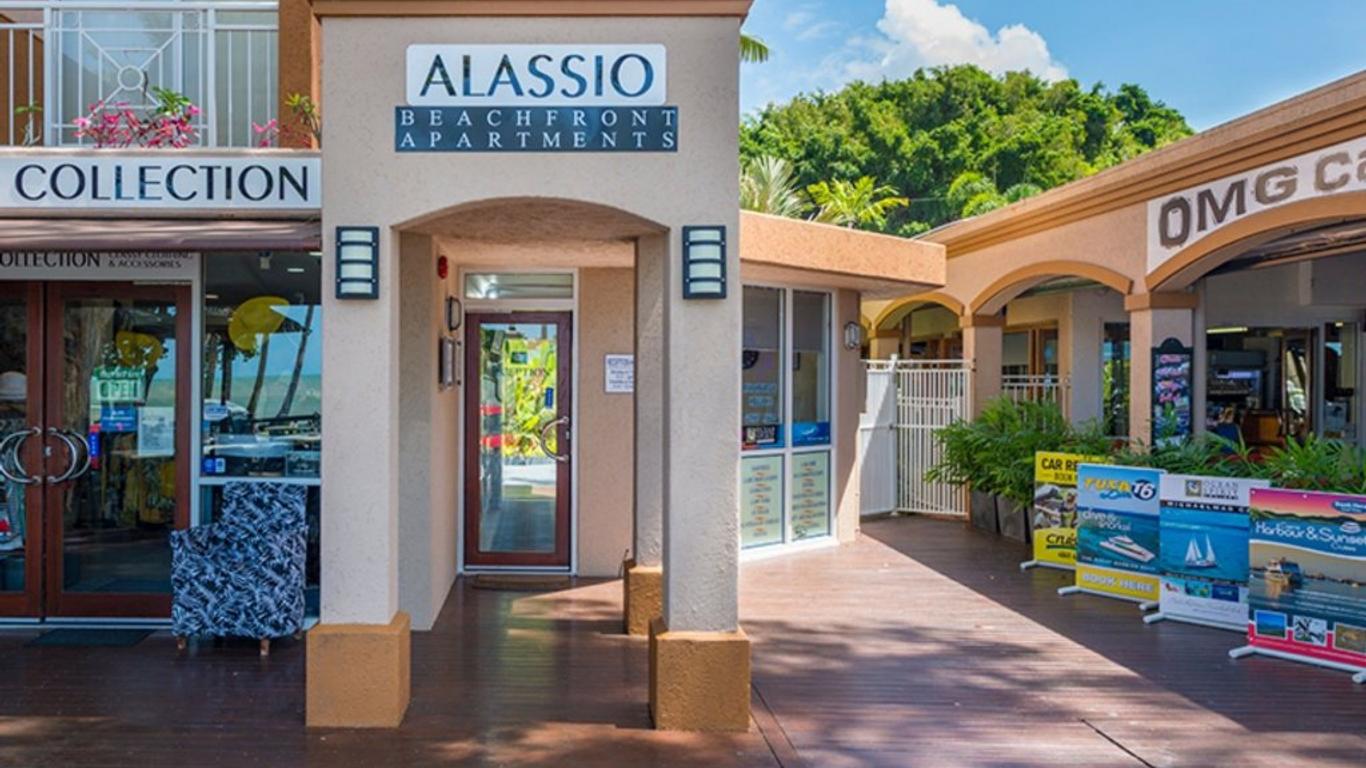 Alassio Palm Cove