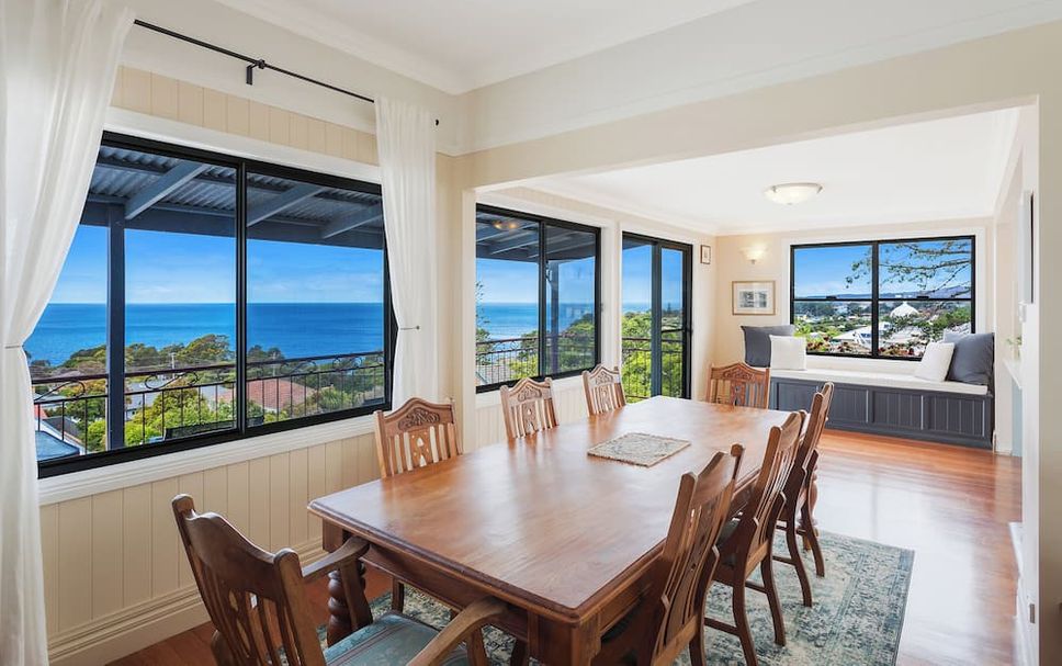 Dining room Photo