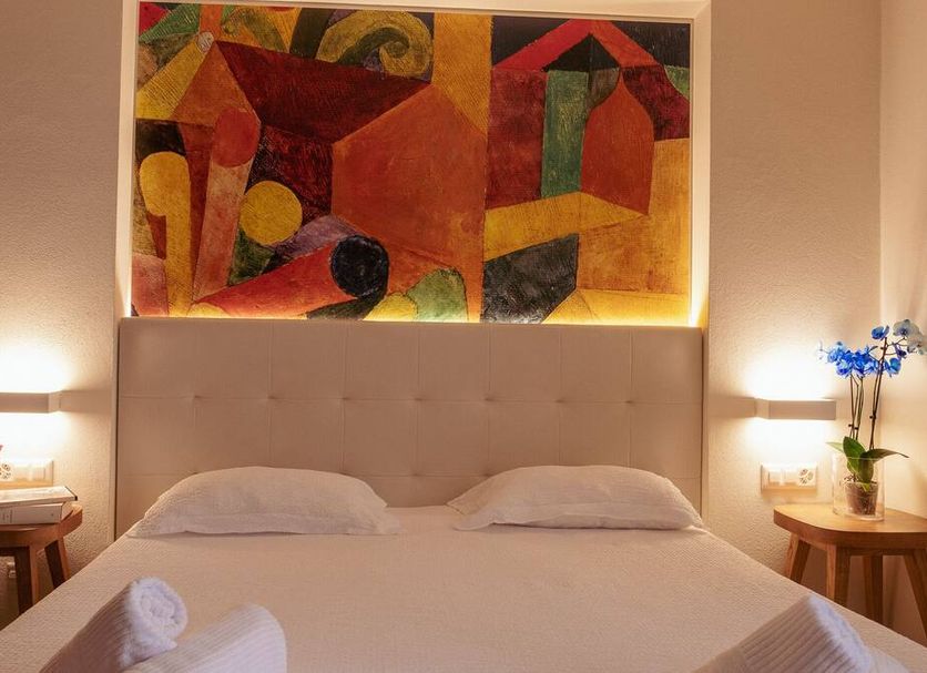 Bedroom Photo