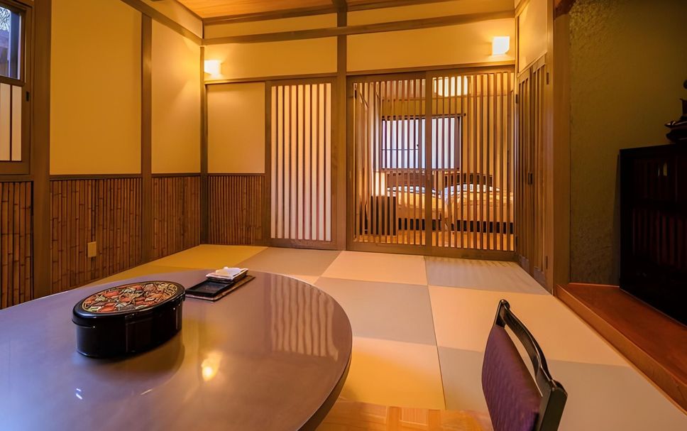 Dining room Photo