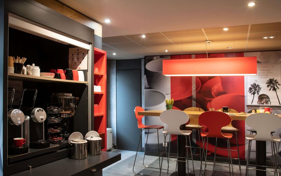 Dining room Photo