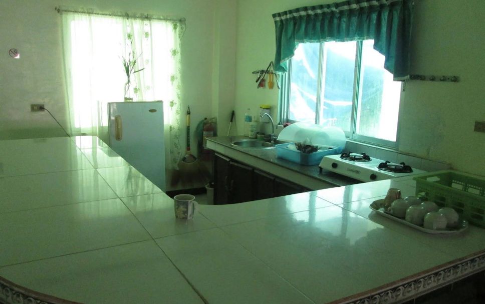 Kitchen Photo