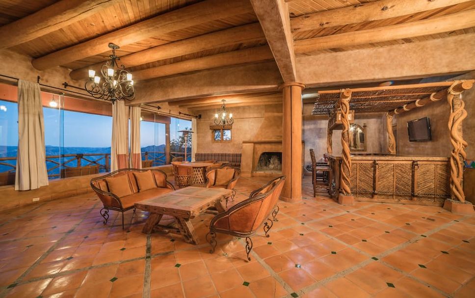 Dining room Photo