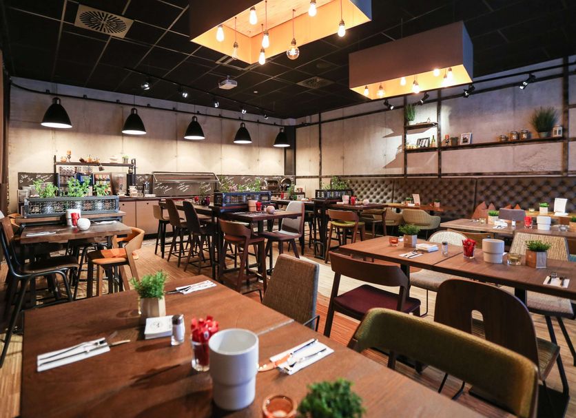 Restaurant Photo