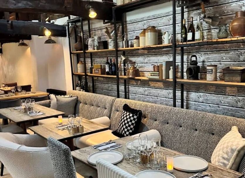 Restaurant Photo