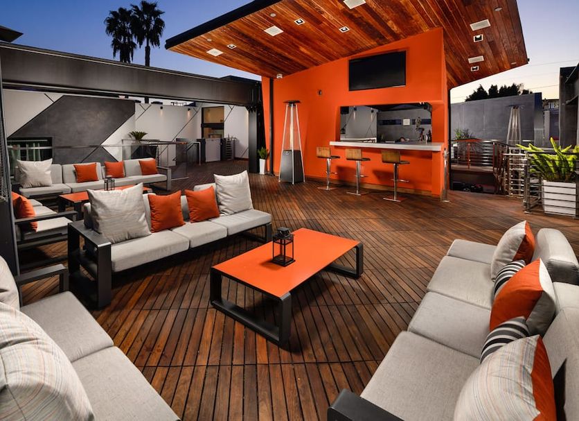 Lounge Photo