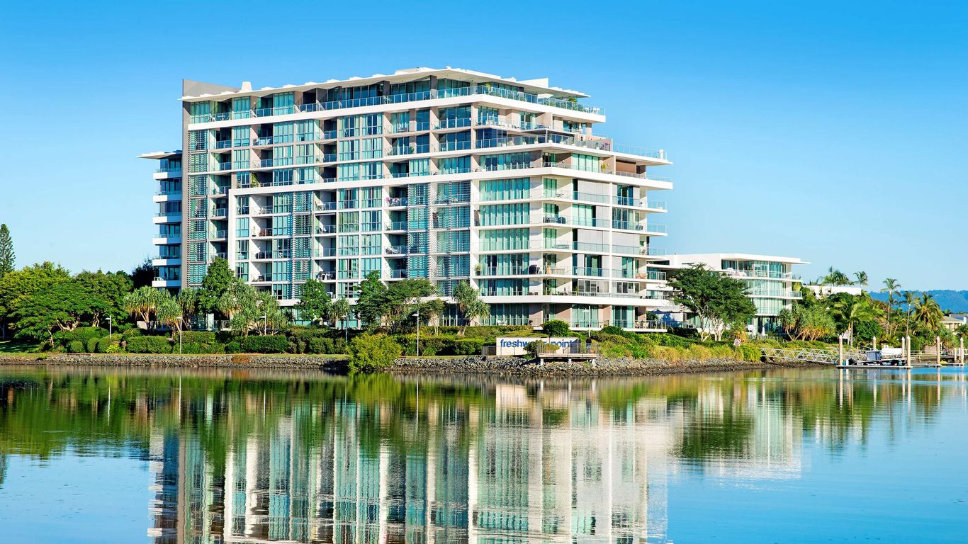 Ultiqa Freshwater Point Resort, Broadbeach Waters