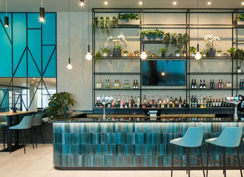 Bar Photo