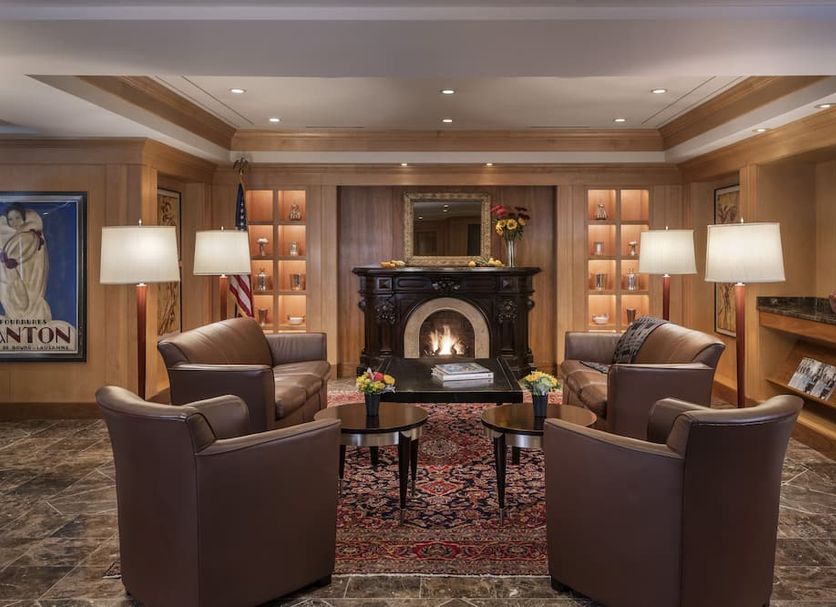 Lounge Photo