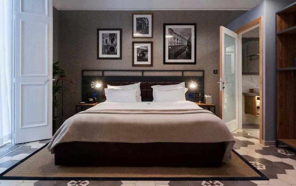 Bedroom Photo