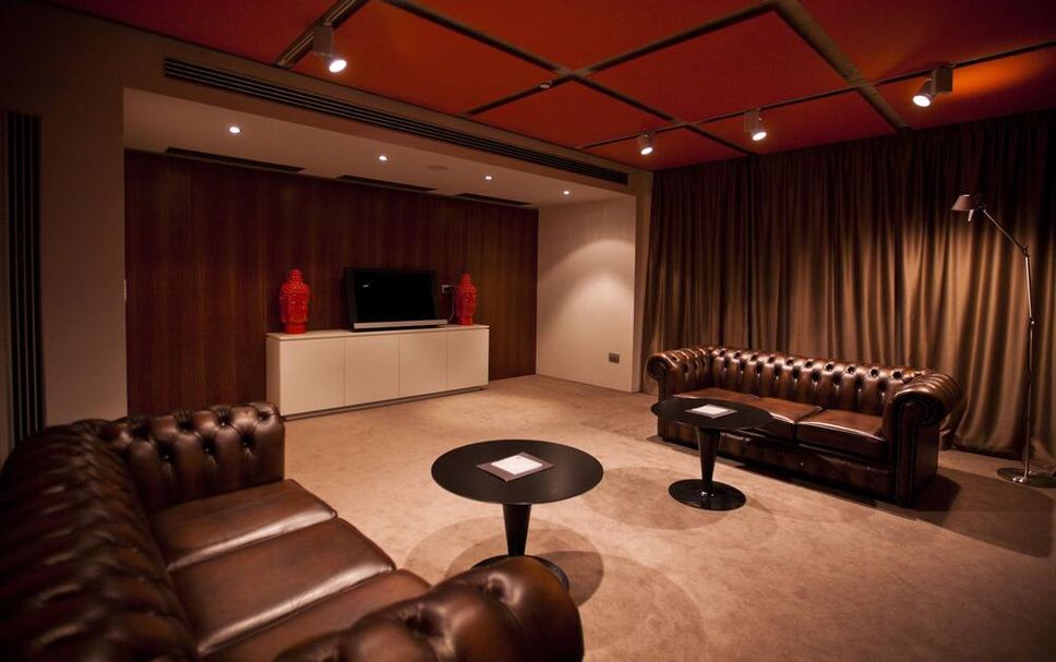 Lounge Photo