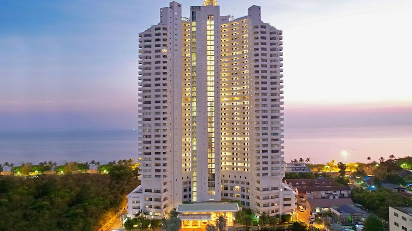 D Varee Jomtien Beach