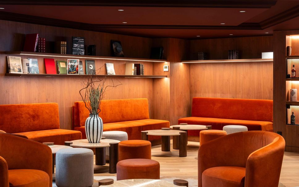 Lounge Photo