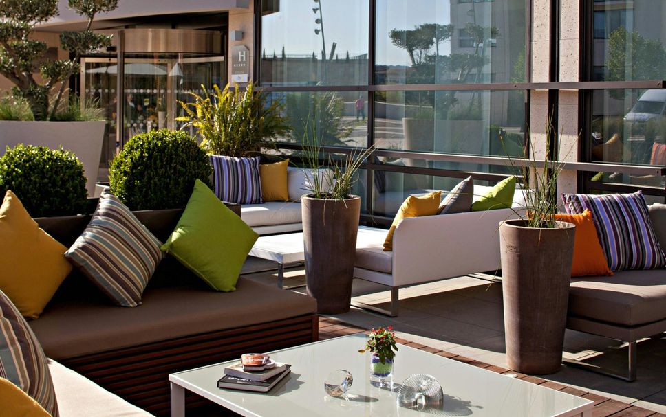 Balcony Photo