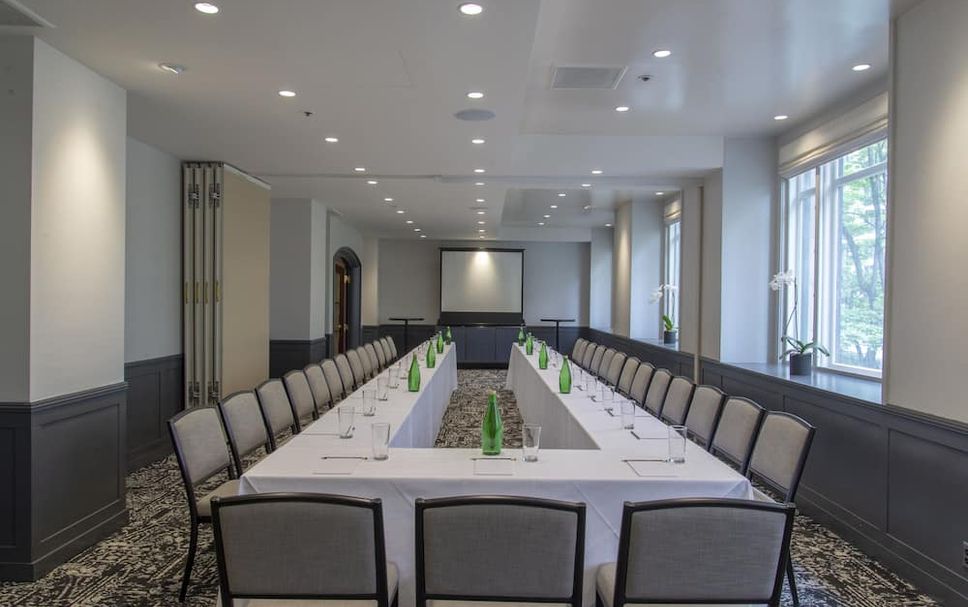 Conference room Photo