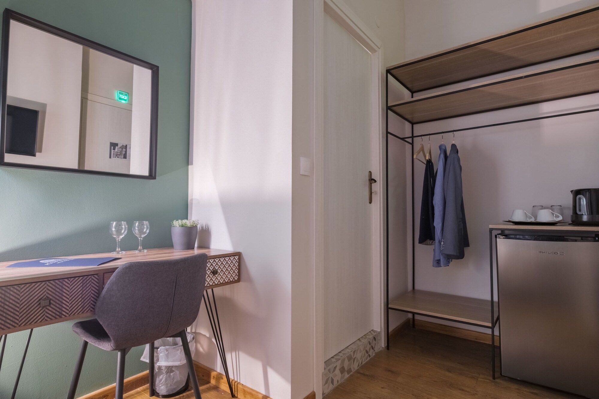 Room amenity