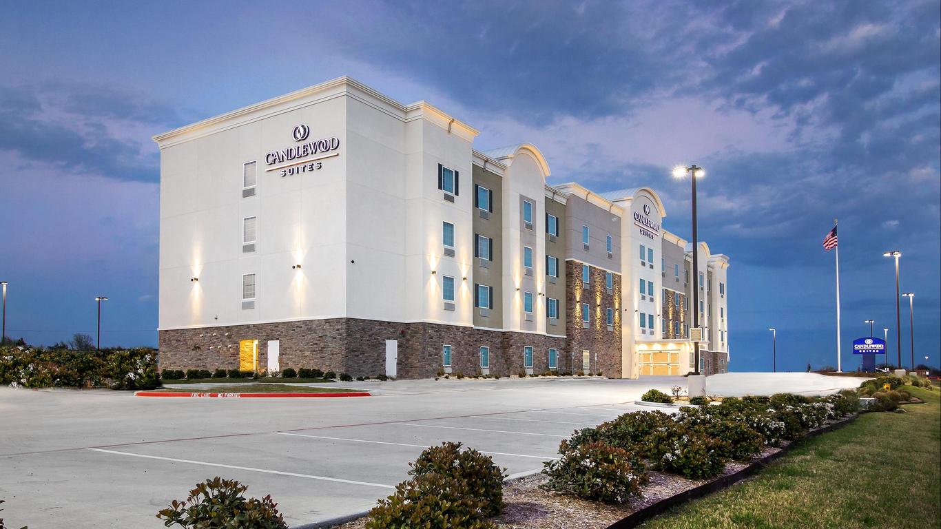 Candlewood Suites Waco, An IHG Hotel