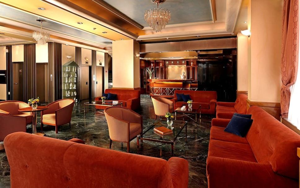 Lounge Photo