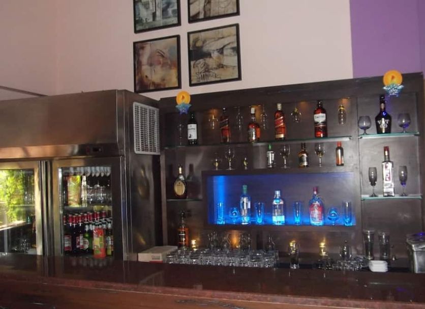 Bar Photo