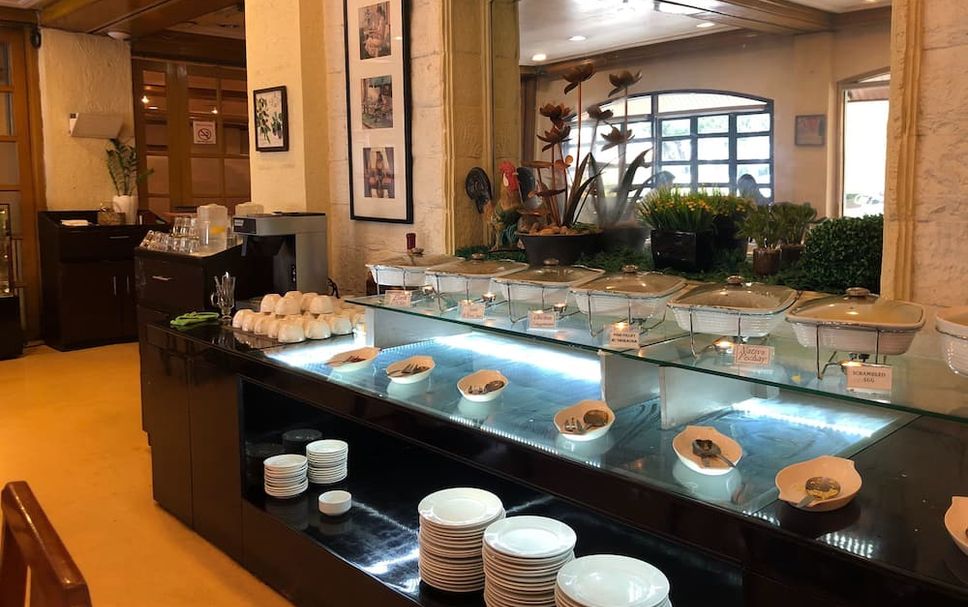 Buffet Photo