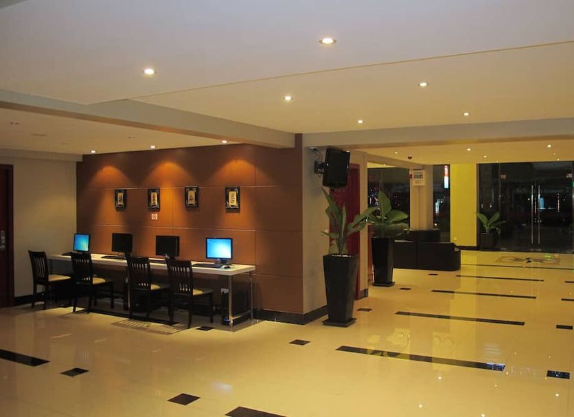 Lobby Photo