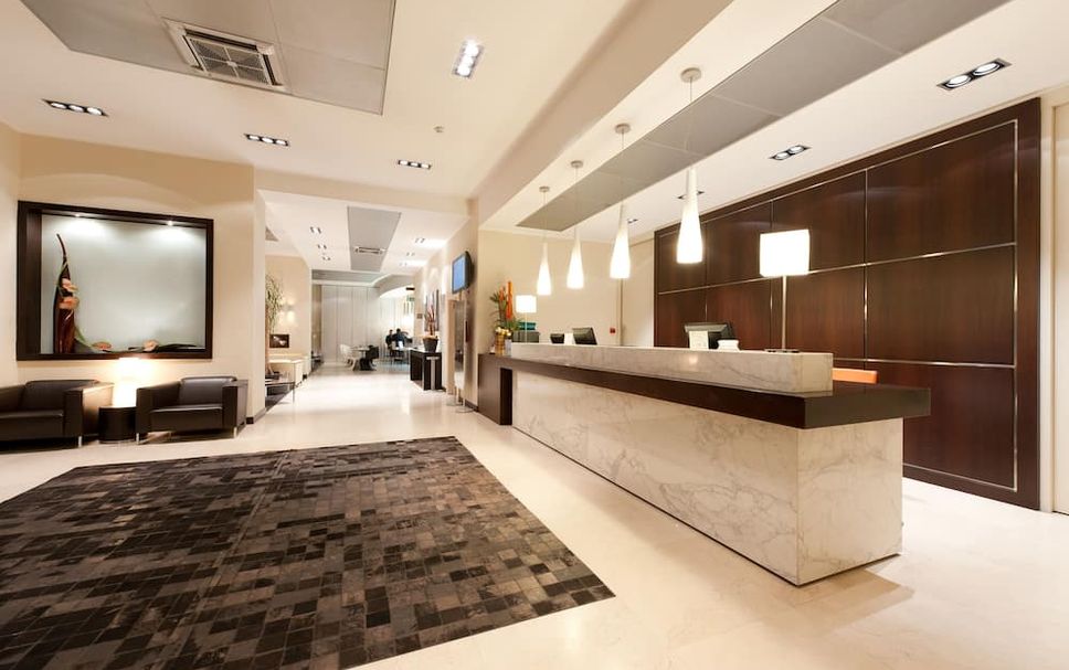 Front desk Photo