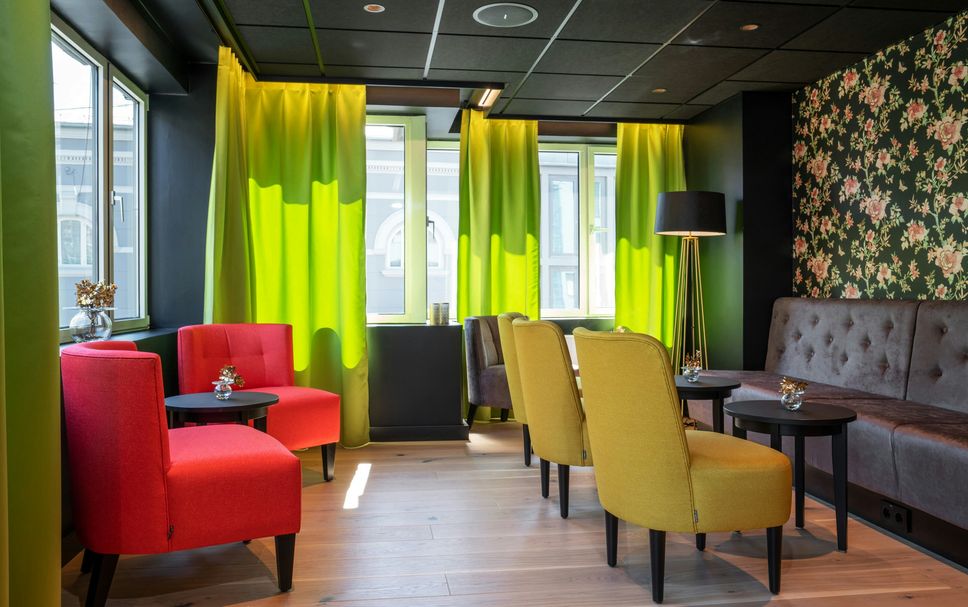 Lounge Photo