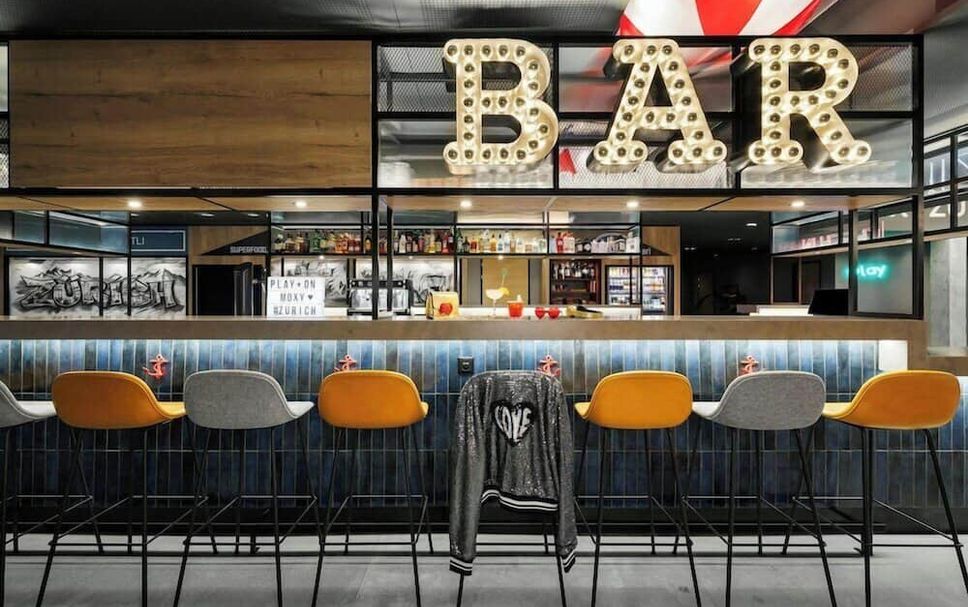 Bar Photo