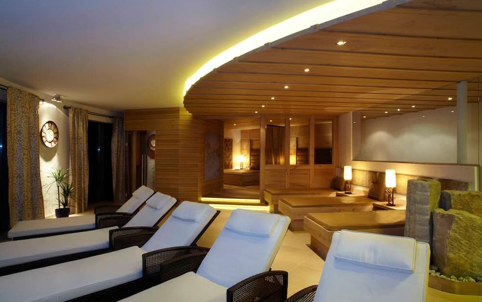 Lounge Photo