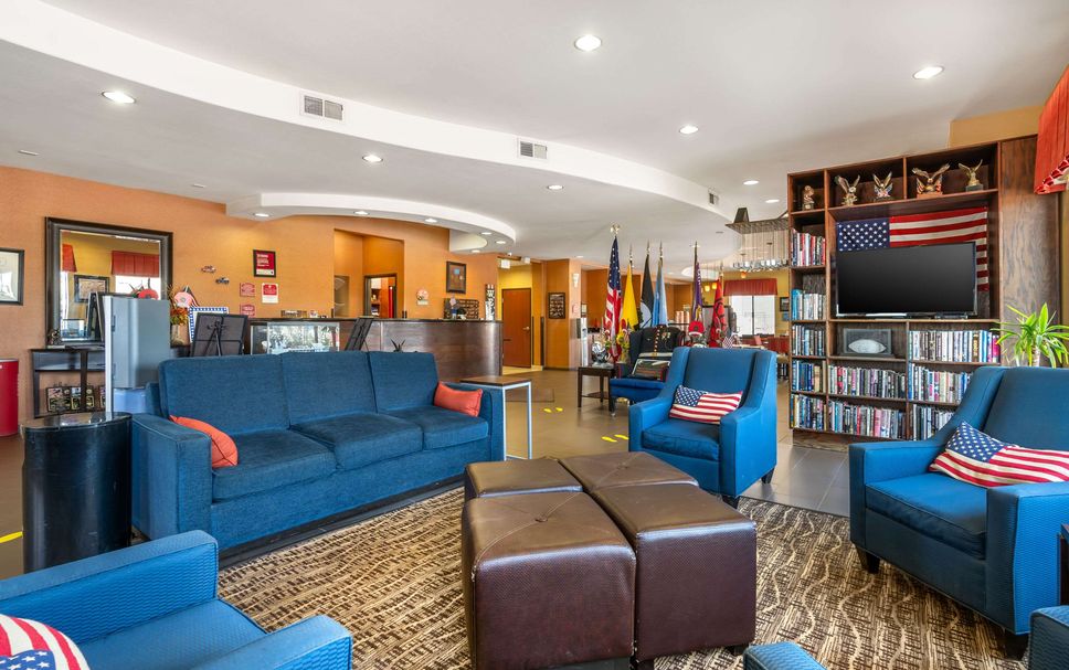 Lounge Photo