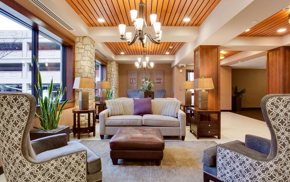Lounge Photo