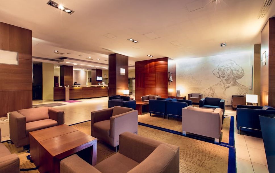 Lounge Photo