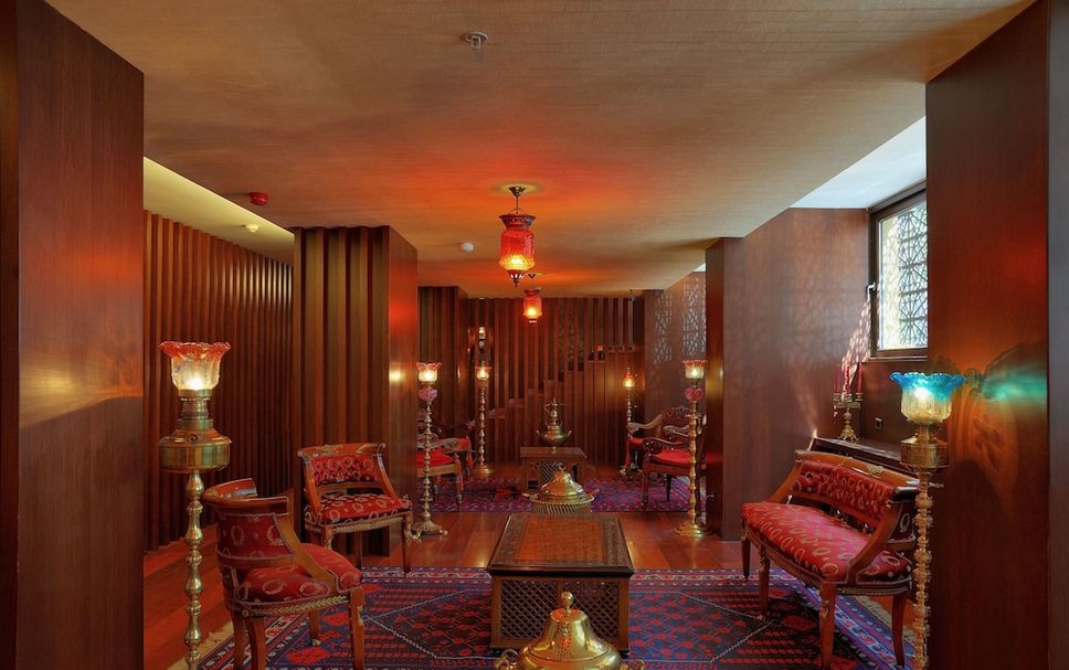 Lounge Photo