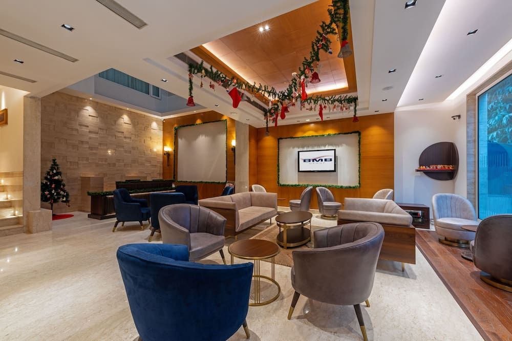 Lounge Photo