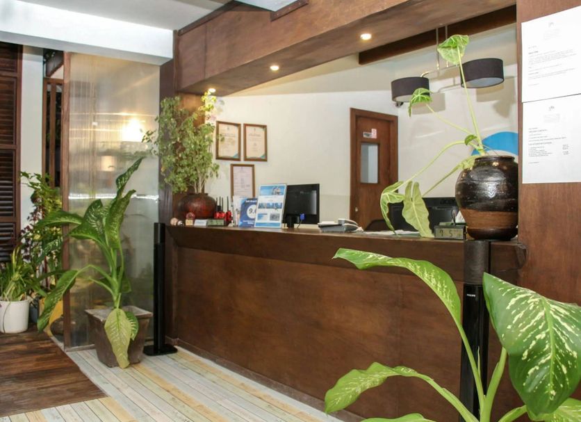 Front desk Photo