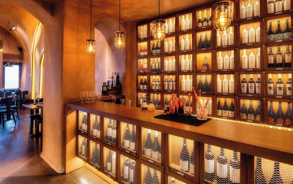 Bar Photo