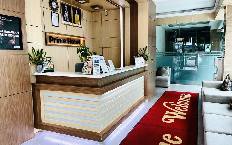 Front desk Photo