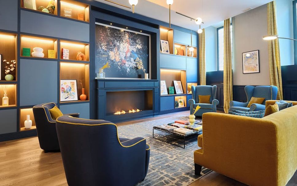 Lounge Photo