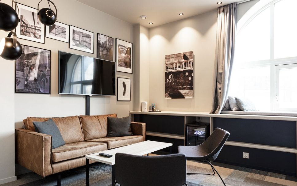 Lounge Photo