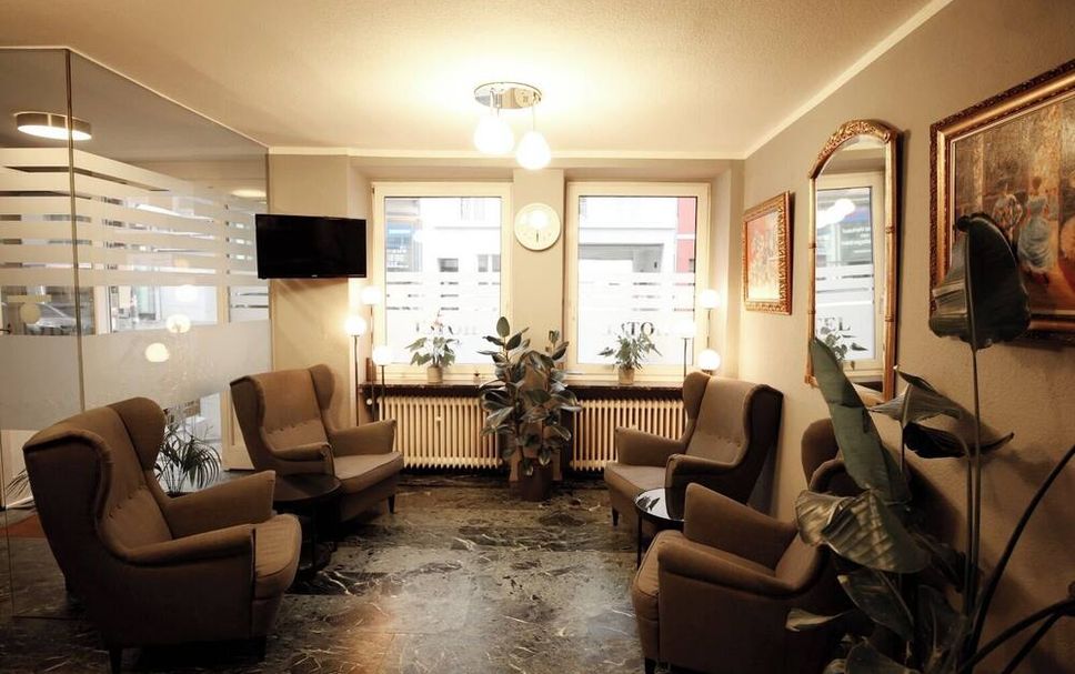 Lounge Photo
