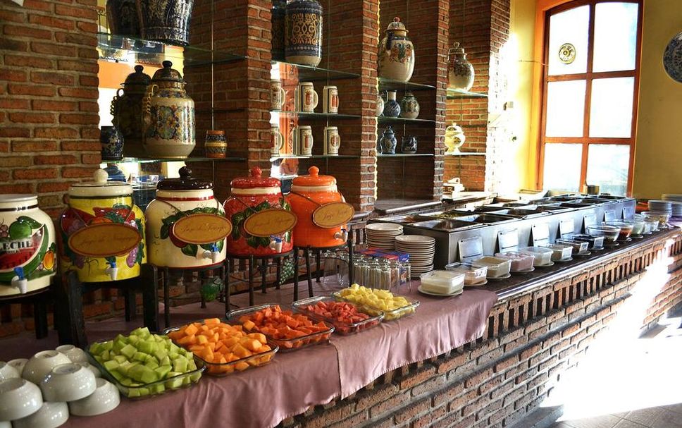 Buffet Photo