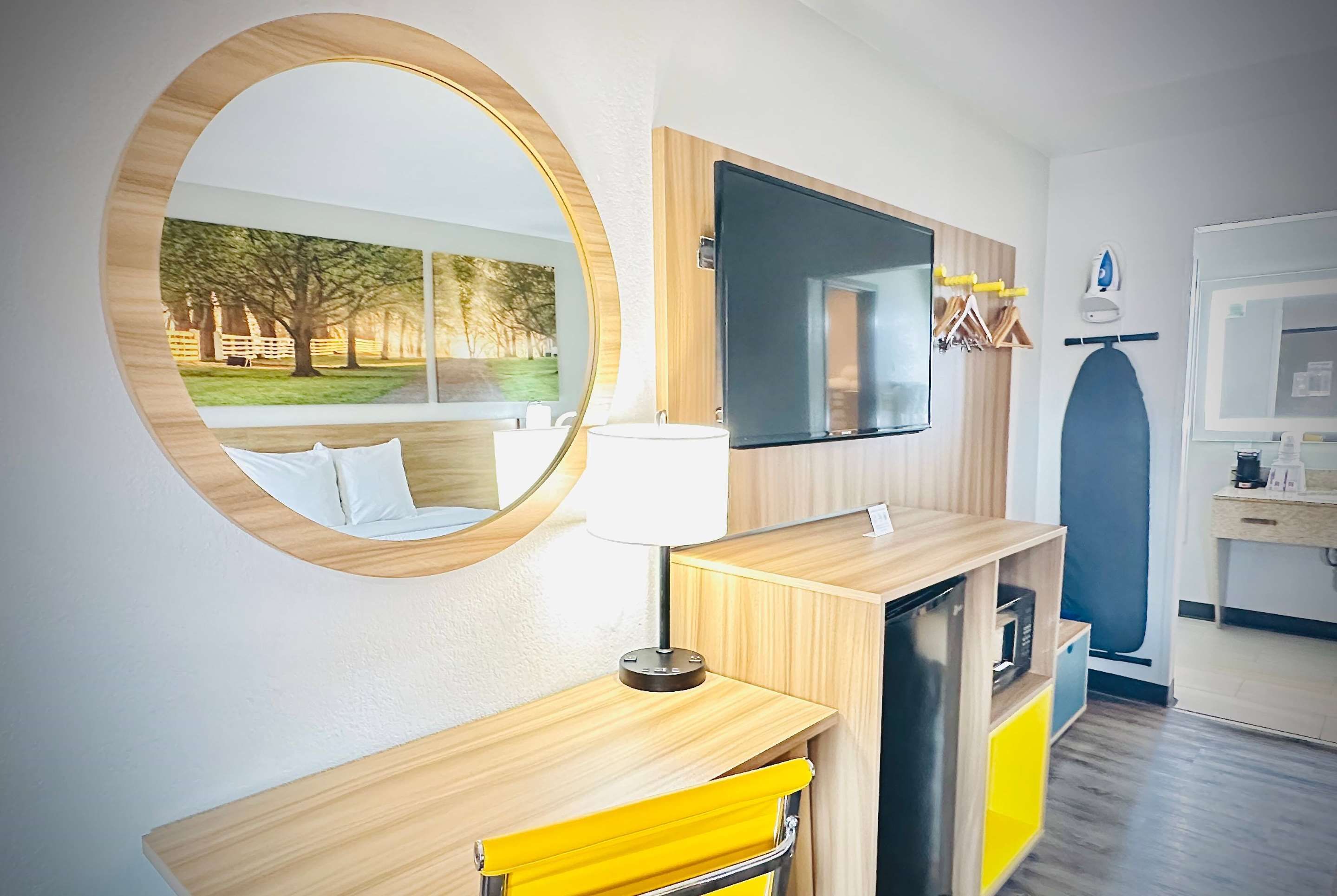Room amenity