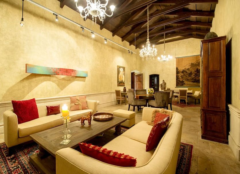 Lounge Photo