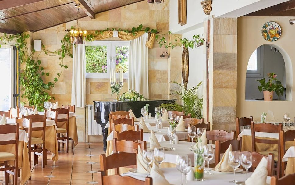 Banquet hall Photo