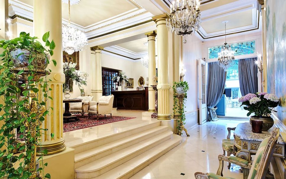 Lobby Photo