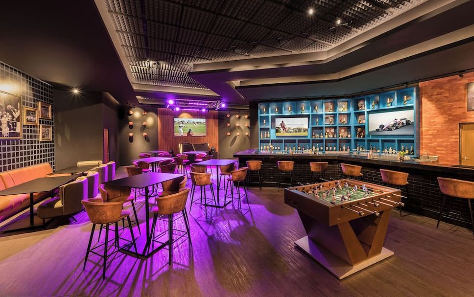 Bar Photo