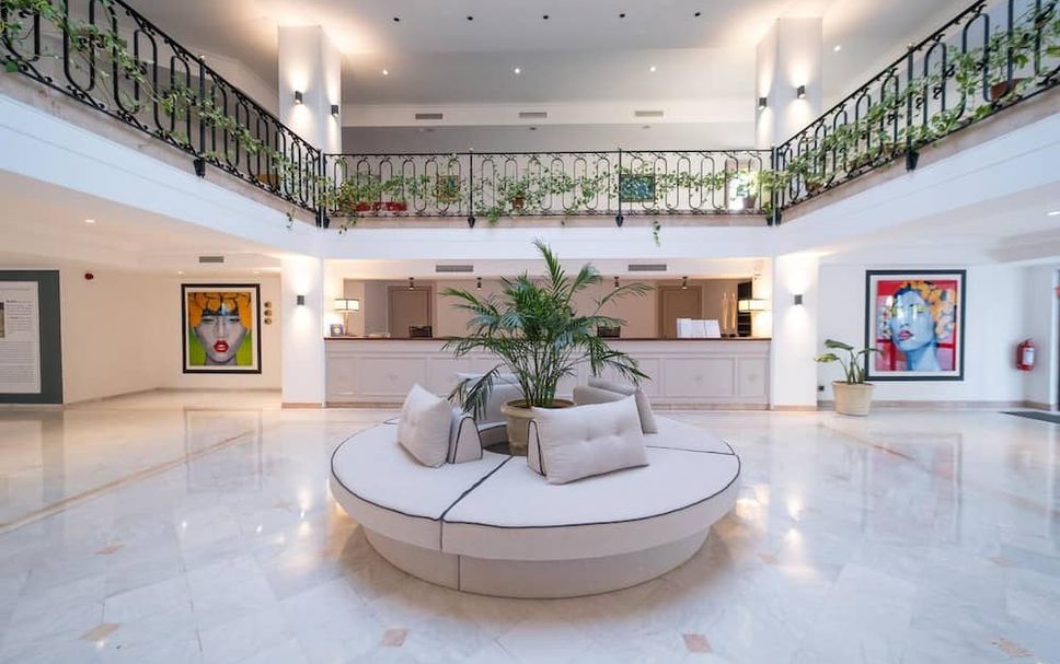 Lobby Photo