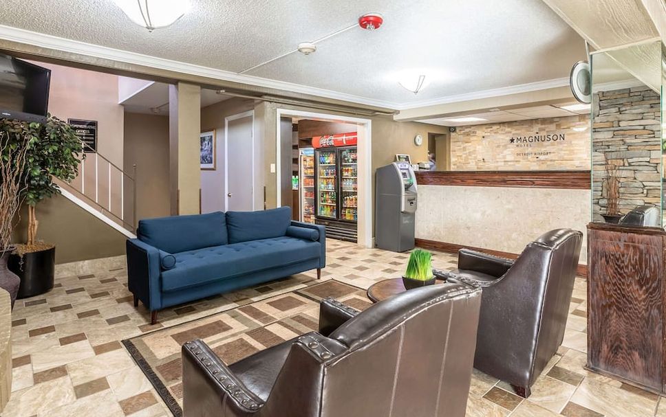 Front desk Photo