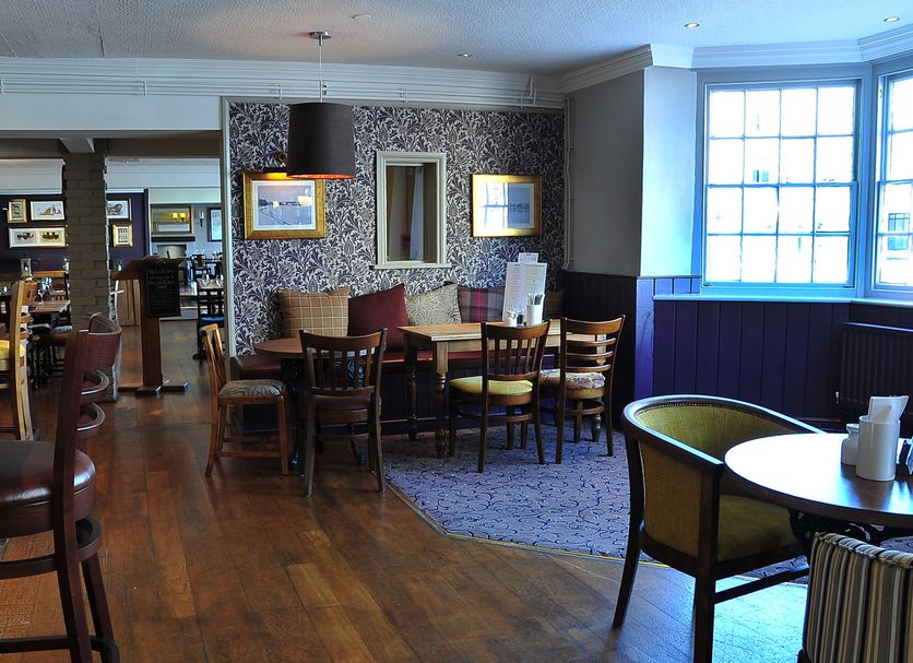 Bar Photo